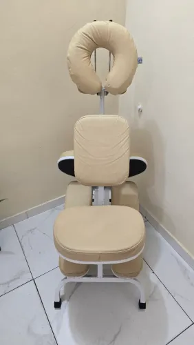 Cadeira Quick Massage Legno Portátil Aço Carbono Courvin Bege Shiatsu