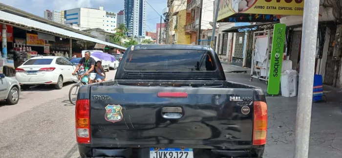 Toyota Hilux CS D4-d 4X2 2.5 16V 102cv TB Dies. 2008