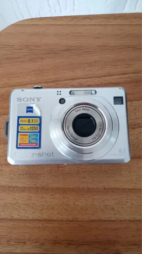 Máquina digital 8.1 mega pixels com zoom
