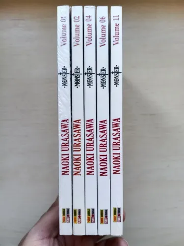 Pacote mangá Monster - Volumes 2, 4, 6, 11 - versão tanko - vendo avulso - LEIA O ANÚNCIO 