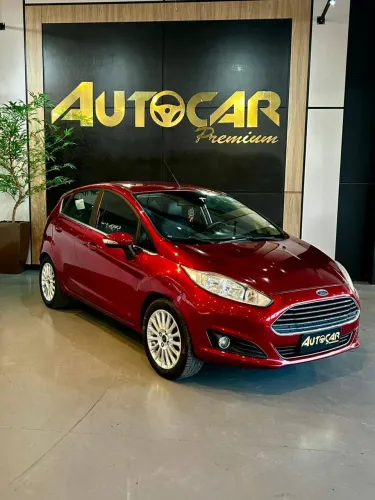 Ford Fiesta 1.6 16V Flex Aut. 5P 2016