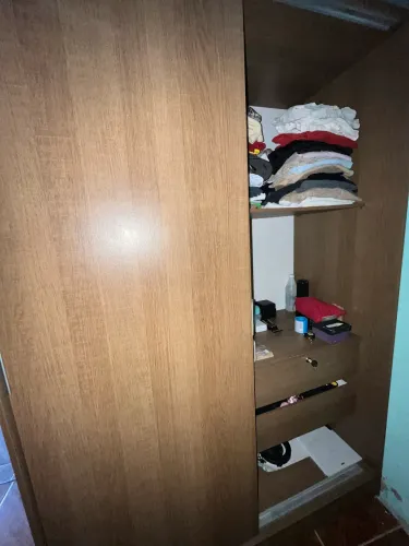 GUARDA ROUPA SOLTEIRO 