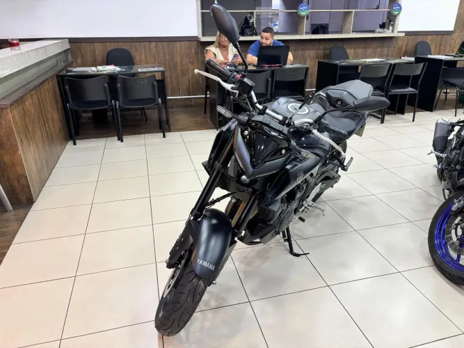? Yamaha MT-03 ABS 25/26 ? Bicilíndrica ? LED ? Painel Digital ? Impecável!
