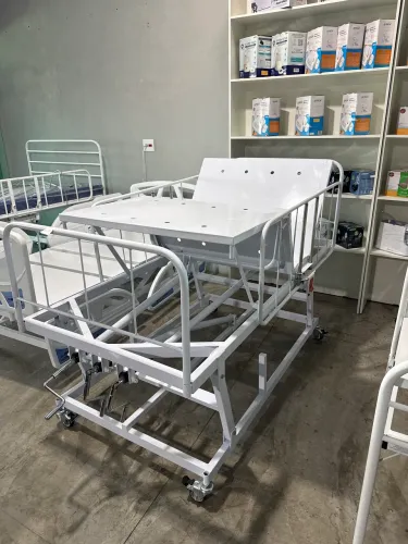 Cama hospitalar manual 3 manivelas