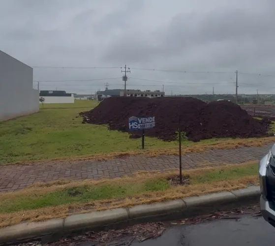 Terreno à venda, 301 m² - Tropical IV - Cascavel/PR