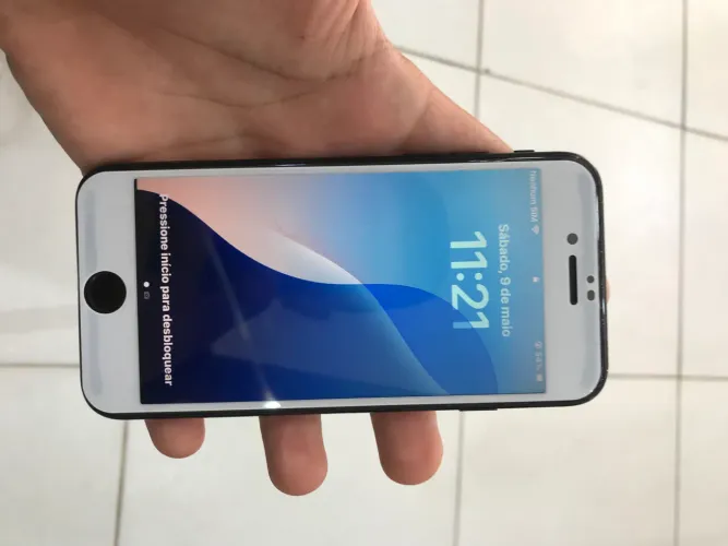 iPhone SE 