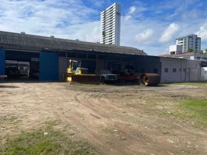 Galpão 740m2 Avenida Caxangá Recife PE