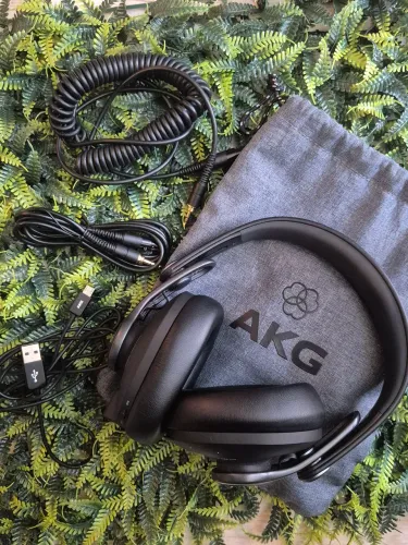 Akg K371 BT profissional 