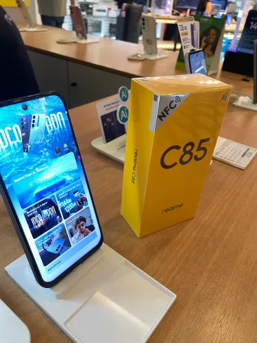 ? CELULAR NO BOLETO ?
