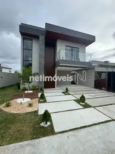 CASA 4/4 3 SUÍTES TERRAS ALPHAVIILHE CAMAÇARI/BA