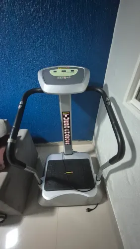Plataforma Vibratória EnergyM Turbo Charger - Excelente Estado