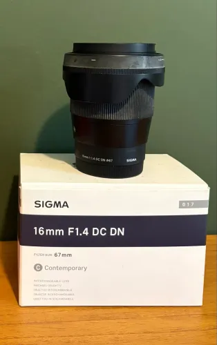 Lente 16mm 1.4 sigma 