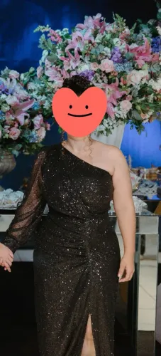 Vestido de Festa Longo Um Ombro Só Glitter / Tule Explosão - Tamanho G