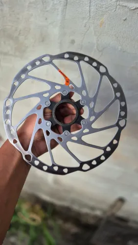 DISCO SHIMANO CENTER LOCK 203MM
