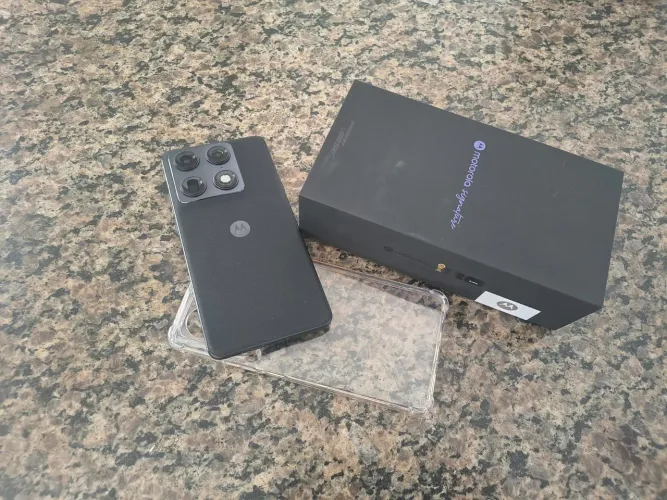 Vendo Motorola signature 512GB