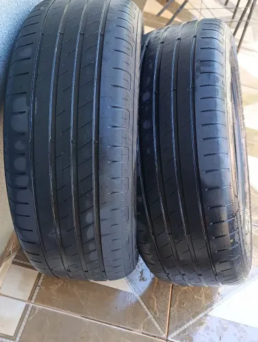 4 pneus Goodyear 205/55/17