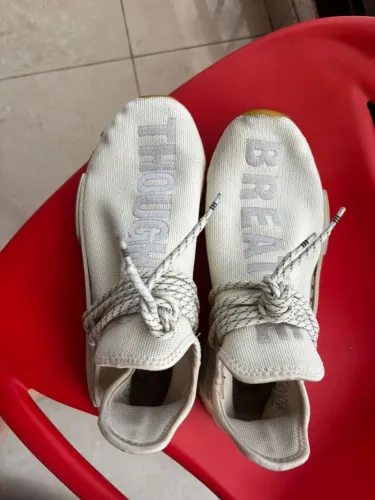 Tênis Adidas Pharrell Williams NMD Hu Trail Now Is Her Time Cream White