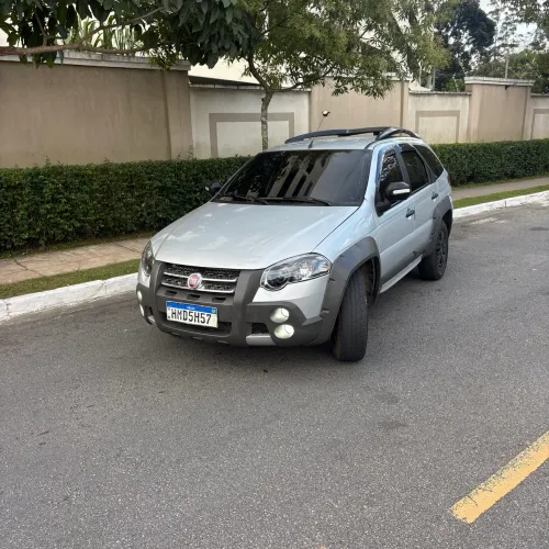 Fiat Palio Weekend Adventure Locker 1.8 Flex 2012