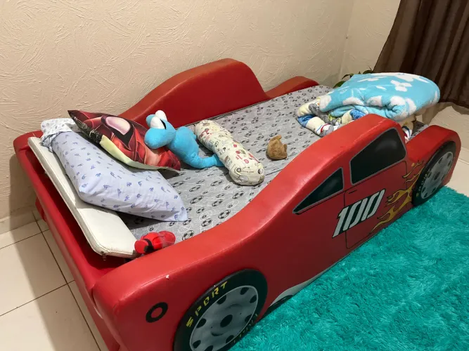 Cama carro