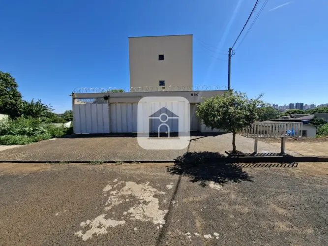Apartamento para locação e venda no bairro Jaraguá