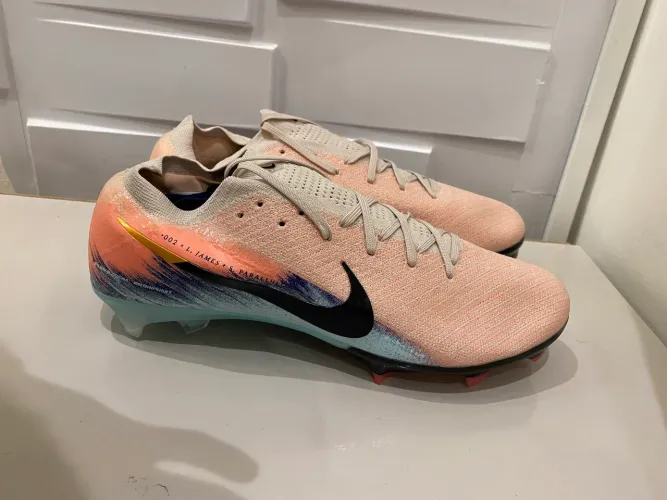 Chuteiras Campo Nike N39 ao 42