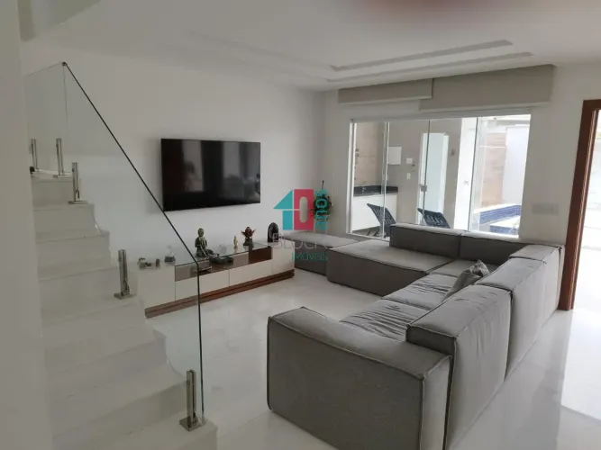 Recreio dos Bandeirantes | Casa de Condomínio 6 quartos, sendo 5 suites