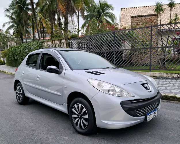 Peugeot 207 XR Sport 1.4 Flex 8V 5P 2009