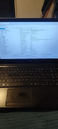 ? Notebook Acer Aspire E1-572