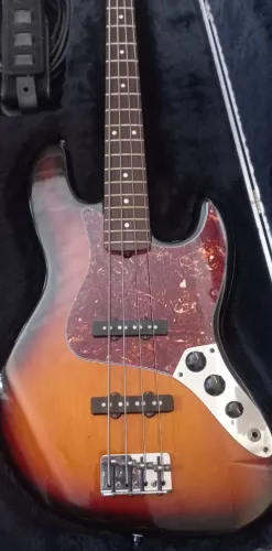 Baixo Fender Jazz Bass American Standard 4c 1995
