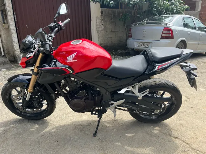 Honda CB 500f 2023