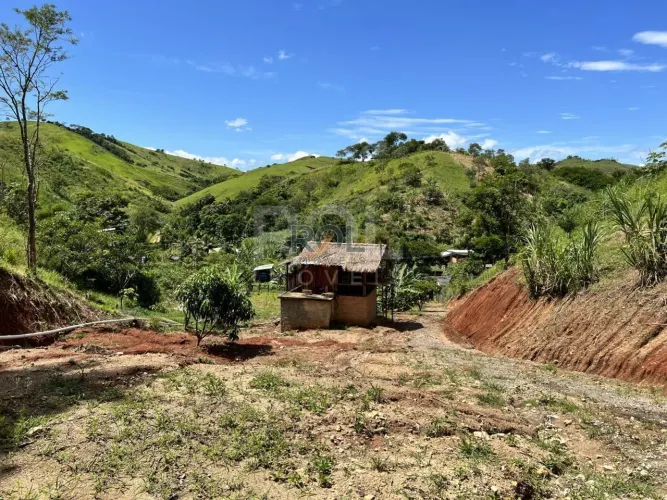 Sítio / Chácara para Venda em Vassouras, Bacia de Pedra - Itakamosi, 1 dormitório, 1 banhe
