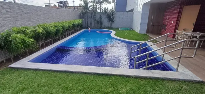 Imóvel para aluguel tem 65 metros quadrados com 2 quartos em Zumbi - Recife - PE