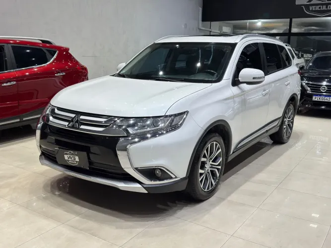 Mitsubishi Outlander Comfort 2.0 16V Aut. 2018