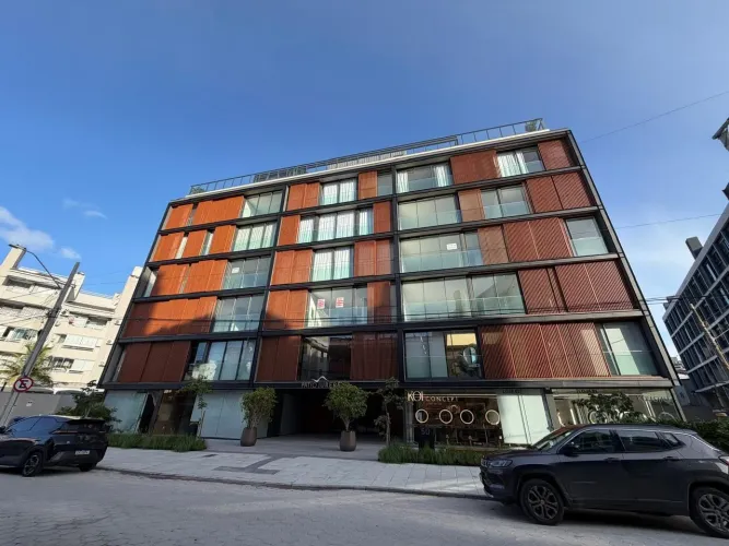 Apartamento para Venda em Florianópolis, Jurerê, 2 dormitórios, 2 suítes, 3 banheiros, 1 v