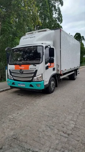 FOTON AUMARK s 1217 baú frigorífico gancheira