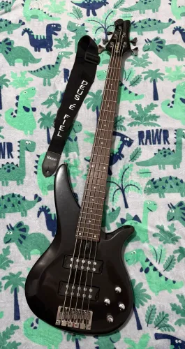 Contrabaixo YAMAHA RBX375 Sonzão