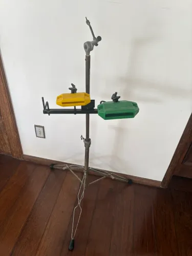 Vendo kit Percussao 200,00