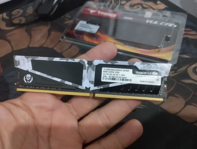 MEMORIA RAM TEAM GROUP T'FORCE 8GB 3200MHZ C16