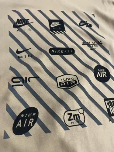 Camisa Nike bege
