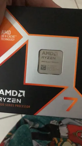 Processador Ryzen 9800X3D novo