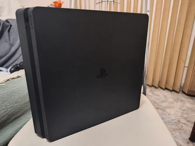 PS4 Desbloqueado versão rara!