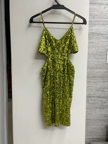 Vestido Colcci . Um dia de uso. Super oferta