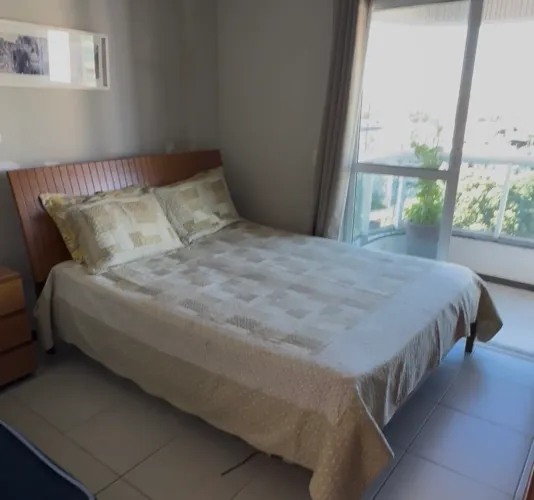 Cama Queen e Colchão