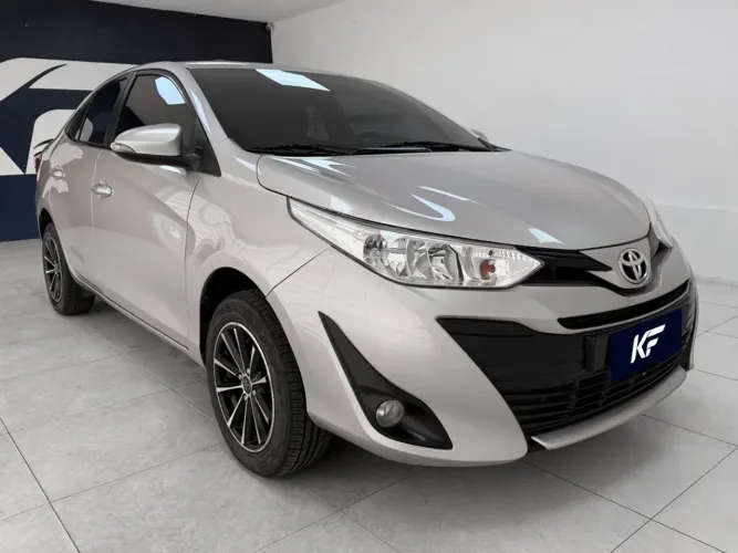 Toyota Yaris XL Sedan 1.5 Flex 16V 4P Aut. 2020