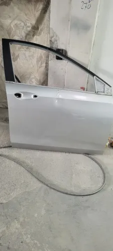 Porta passageiro onix plus ltz 2020