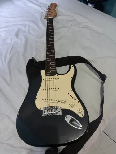 Guitarra Phoenix