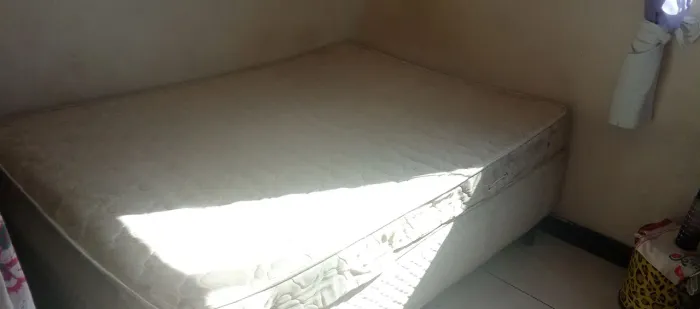 Vendo cama de mola
