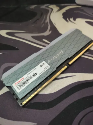 Asgard RGB 8GB Memória Ram