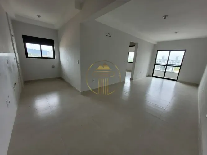 Apartamento para alugar com 02 dormitórios no bairro XV de Novembro, Tijucas-SC