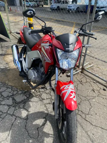 Honda Titan 150cc 2015 shalom veículos